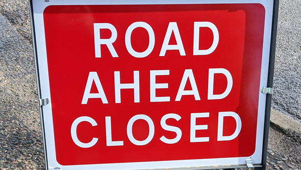 Road Closed banners and signs for your Jubilee event